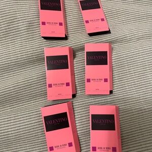 DONNA VALENTINA BORN IN ROMA